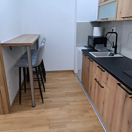 Апартаменты M&m I *